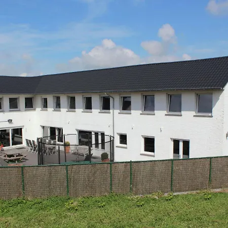 Gorgeous Group For 20 People With Sauna, Within Walking Distance Of The Beach * Wenduine