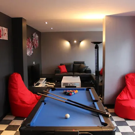 Gorgeous Group For 20 People With Sauna, Within Walking Distance Of The Beach Semesterbostad *