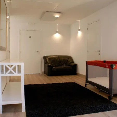Gorgeous Group For 20 People With Sauna, Within Walking Distance Of The Beach Wenduine