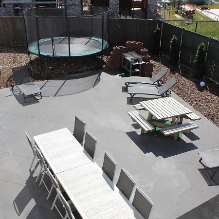 Gorgeous Group For 20 People With Sauna, Within Walking Distance Of The Beach Semesterbostad