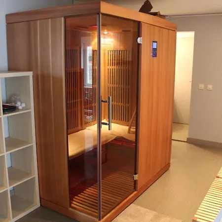 Gorgeous Group For 20 People With Sauna, Within Walking Distance Of The Beach * Wenduine
