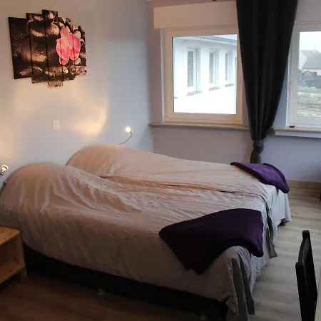 Gorgeous Group For 20 People With Sauna, Within Walking Distance Of The Beach Semesterbostad Wenduine