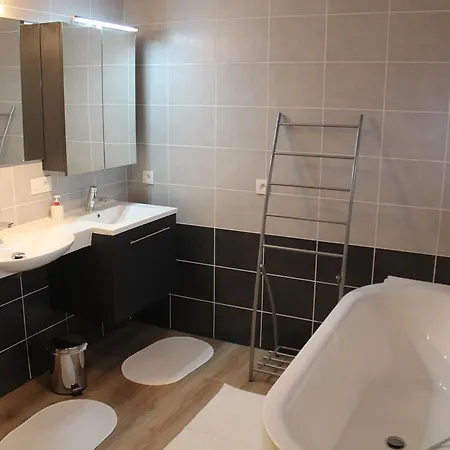 Gorgeous Group For 20 People With Sauna, Within Walking Distance Of The Beach Semesterbostad *